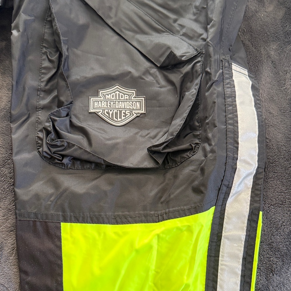 Harley-Davidson Rain Gear - Picture 12 of 14